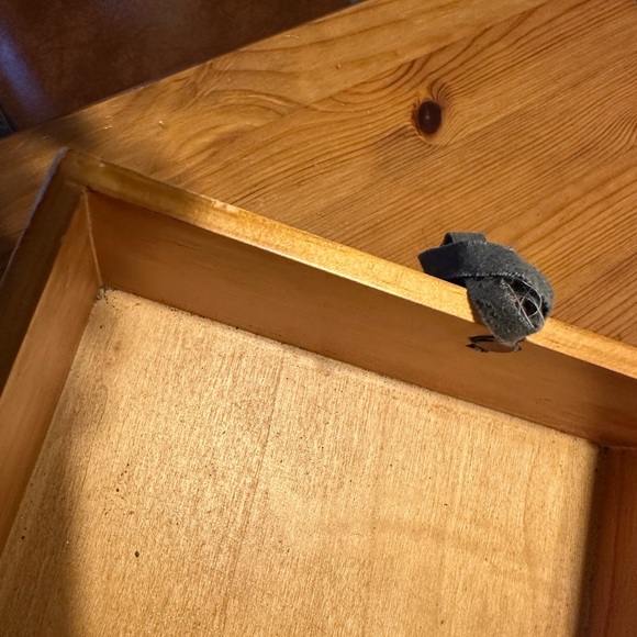 American Girl Josefina trunk - Picture 4 of 12